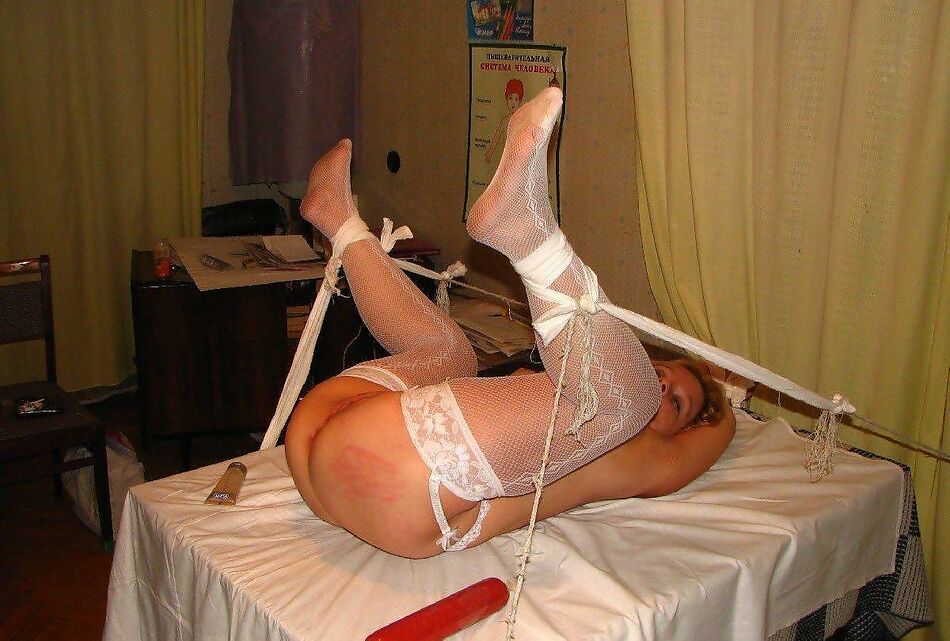 Submissive wife.pictures